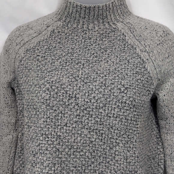 Vince Mock Turtleneck Wool/Silk/Cashmere Blend Sz XS - Picture 4 of 13